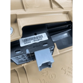 GENUINE 11-16 HYUNDAI ELANTRA RIGHT PASS REAR INTERIOR TRIM DOOR PANEL BEIG GENUINE 11-16 HYUNDAI ELANTRA RIGHT PASS REAR INTERIOR TRIM DOOR PANEL BEIG