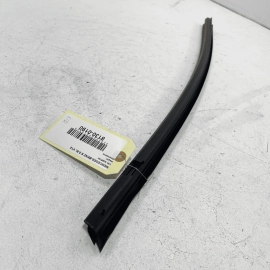2007-2013 MERCEDES S-CLASS FRONT RIGHT SIDE DOOR INNER WHEATHERSTRIP SEAL O