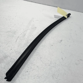 2007-2013 MERCEDES S-CLASS FRONT RIGHT SIDE DOOR INNER WHEATHERSTRIP SEAL O