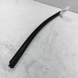 2007-2013 MERCEDES S-CLASS FRONT RIGHT SIDE DOOR INNER WHEATHERSTRIP SEAL O