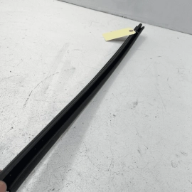 2007-2013 MERCEDES S-CLASS FRONT RIGHT SIDE DOOR INNER WHEATHERSTRIP SEAL O