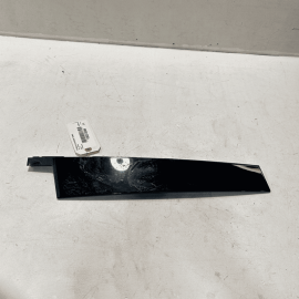 2011-2018 PORSCHE CAYENNE FRONT LEFT DOOR WINDOW B PILLAR APPLIQUE MOLDING 