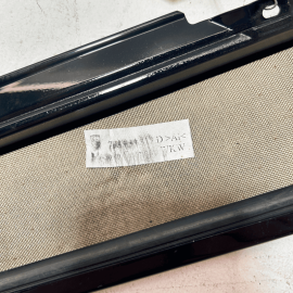 2011-2018 PORSCHE CAYENNE FRONT LEFT DOOR WINDOW B PILLAR APPLIQUE MOLDING 