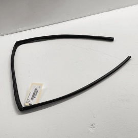 Rear Right Door Glass Run Weatherstrip Seal OEM TOYOTA CAMRY XSE 2018-23