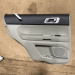13-15 FORD EXPLORER REAR LH LEFT DRIVER SIDE DOOR TRIM PANEL MEDIUM LIGHT S