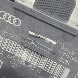 15-18 AUDI Q3 FRONT LEFT DRIVER SIDE DOOR WINDOW CONTROL MODULE OEM 8X09597 15-18 AUDI Q3 FRONT LEFT DRIVER SIDE DOOR WINDOW CONTROL MODULE OEM 8X09597