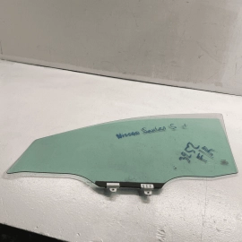 2013-2017  NISSAN SENTRA FRONT RIGHT PESSENGER WINDOW DOOR GLASS 80300-3SG0