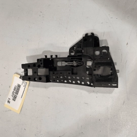 AUDI A6 2012-2018 FRONT OR REAR PASSENGER SIDE DOOR EXTERIOR HANDLE BRACKET