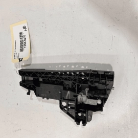 AUDI A6 2012-2018 FRONT OR REAR PASSENGER SIDE DOOR EXTERIOR HANDLE BRACKET