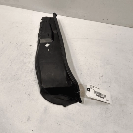 2016 - 2022 BMW X1 F48 FRONT LEFT DRIVER SIDE FENDER FILLER LEDGE COVER OEM