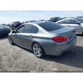 2011-2016 BMW 550xi F10 REAR CENTER SEAT BELT SEATBELT BUCKLE RECEIVER OEM