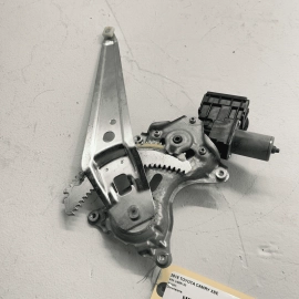 REAR PASSENGER SIDE DOOR WINDOW REGULATOR W/ MOTOR OEM TOYOTA CAMRY XSE 18-