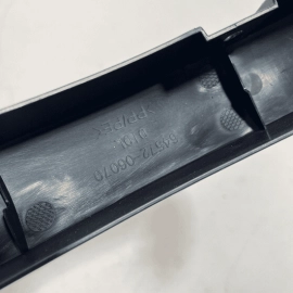 TRUNK LID TAILGATE LEFT SIDE HINGE CAP TRIM COVER OEM 2018-2023 TOYOTA CAMR