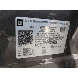 2018 - 2023 GMC TERRAIN FRONT PASSENGER SIDE FENDER WHEEL ARCH FLARE MOLDIN