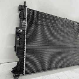 2017-2019 Ford Escape Transit Connector Lincoln MKC Cooling Radiator Assamb