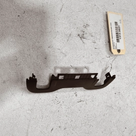 2017-2019 AUDI Q7 FRONT RIGHT SIDE SEAT UPPER HEADREST PANEL TRIM COVER OEM