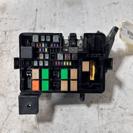 Engine Fuse Box Relay Junction Block Panel Compartment KIA RIO 2018-2019 OE