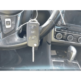 12-22 Volkswagen PASSAT Left Driver Side Aerial Antenna Amplifer Suppressor