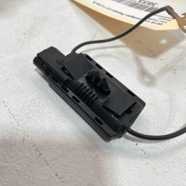 12-22 Volkswagen PASSAT Left Driver Side Aerial Antenna Amplifer Suppressor