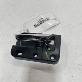 2009-2010 DODGE JOURNEY FRONT OR REAR RIGHT PASSENGER SIDE DOOR HANDLE OEM 