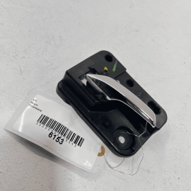 2009-2010 DODGE JOURNEY FRONT OR REAR RIGHT PASSENGER SIDE DOOR HANDLE OEM 