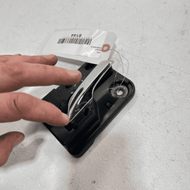 2009-2010 DODGE JOURNEY FRONT OR REAR RIGHT PASSENGER SIDE DOOR HANDLE OEM 