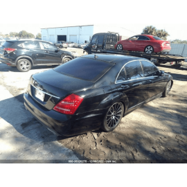 2007-2013 MERCEDES S550 W221 FRONT DRIVER SIDE FENDER COVER TRIM PANEL SEAL