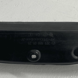 2007-2013 MERCEDES S550 W221 FRONT DRIVER SIDE FENDER COVER TRIM PANEL SEAL 2007-2013 MERCEDES S550 W221 FRONT DRIVER SIDE FENDER COVER TRIM PANEL SEAL