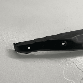 2007-2013 MERCEDES S550 W221 FRONT DRIVER SIDE FENDER COVER TRIM PANEL SEAL