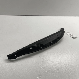 2007-2013 MERCEDES S550 W221 FRONT DRIVER SIDE FENDER COVER TRIM PANEL SEAL 2007-2013 MERCEDES S550 W221 FRONT DRIVER SIDE FENDER COVER TRIM PANEL SEAL