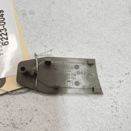 VOLKSWAGEN PASSAT 18-2022  FRONT RIGHT PASSENGER SEAT OUTER TRIM COVER PANE