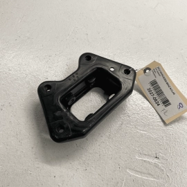 2007-2013 Mercedes S550 Front Left Driver Side Bumper Reinforcement Bracket