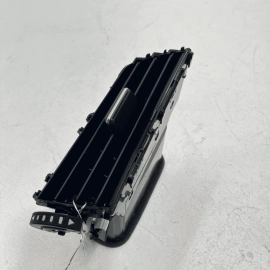 2018-23  TOYOTA CAMRY DASHBOARD RIGHT PASSENGER SIDE OUTER AIR VENT GRILLE 