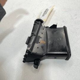 2018-23  TOYOTA CAMRY DASHBOARD RIGHT PASSENGER SIDE OUTER AIR VENT GRILLE 