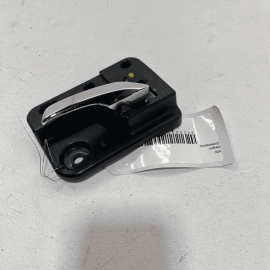 2009-2010 Dodge Journey FRONT OR REAR LEFT DRIVER SIDE DOOR HANDLE OEM 1PCS