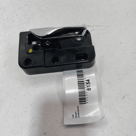 2009-2010 Dodge Journey FRONT OR REAR LEFT DRIVER SIDE DOOR HANDLE OEM 1PCS