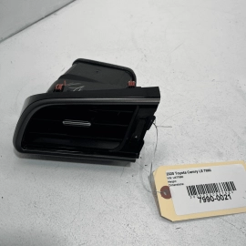 2018-23  TOYOTA CAMRY DASHBOARD LEFT DRIVER SIDE OUTER AIR VENT GRILLE OEM 2018-23  TOYOTA CAMRY DASHBOARD LEFT DRIVER SIDE OUTER AIR VENT GRILLE OEM
