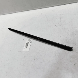 2018-2020 HONDA ACCORD FRONT RIGHT WINDSHIELD GLASS GARNISH MOLDING OEM 2018-2020 HONDA ACCORD FRONT RIGHT WINDSHIELD GLASS GARNISH MOLDING OEM