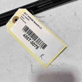 2018-2020 HONDA ACCORD FRONT RIGHT WINDSHIELD GLASS GARNISH MOLDING OEM 2018-2020 HONDA ACCORD FRONT RIGHT WINDSHIELD GLASS GARNISH MOLDING OEM