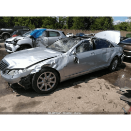 Front Right Side Lower Seat Rail Track Frame Mercedes S-Class 2007-2013 OEM