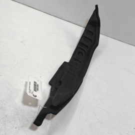 2013-21 JEEP GRAND CHEROKEE FRONT RIGHT SIDE FENDER REARWARD SEAL INSULATOR
