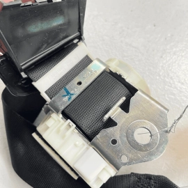 REAR SEAT CENTER SEATBELT RETRACTOR & BUCKLE OEM 2007-2013 MERCEDES S550 W2