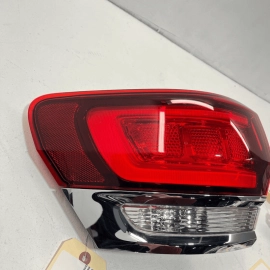 2020 21 JEEP GRAND CHEROKEE DRIVER LEFT SIDE TAIL LIGHT LED CHROME TAIL LAM