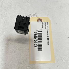 2011-2021 JEEP GRAND CHEROKEE TAILGATE LIFTGATE TRUNK CONTROL SWITCH BUTTON