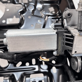 2017-2023 AUDI Q7 PREMIUM FRONT LEFT DRIVER SEAT LOWER TRACK FRAME & MOTORS