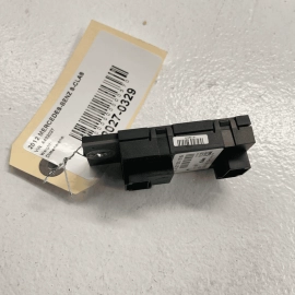 A2218201889 Parasitic Stopper Antenna Module OEM 2007-2014 MERCEDES S550 W2 A2218201889 Parasitic Stopper Antenna Module OEM 2007-2014 MERCEDES S550 W2