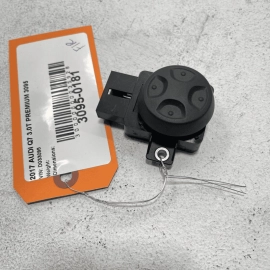 17-19 AUDI Q7 PREMIUM FRONT RIGHT SEAT LUMBAR SUPPORT CONTROL SWITCH OEM