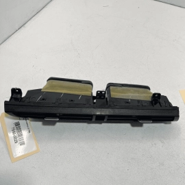 2018 - 2020  TOYOTA CAMRY DASH DASHBOARD CENTER OUTER AIR VENT GRILLE OEM