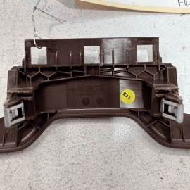 2017-2019 AUDI Q7 PREMIUM FRONT LEFT DRIVER UPPER HEADREST PANEL TRIM COVER