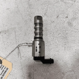 Audi Q7 3.0L V6 Engine Variable Valve Timing VVT Solenoid Control Valve OEM